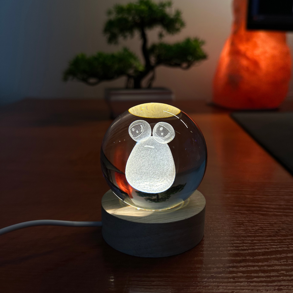 Gloomy Crystal Lamp